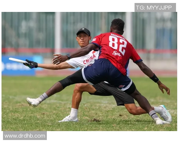 飞盘竞技背后的心理力量：深入成都飞盘队的心态与训练探讨